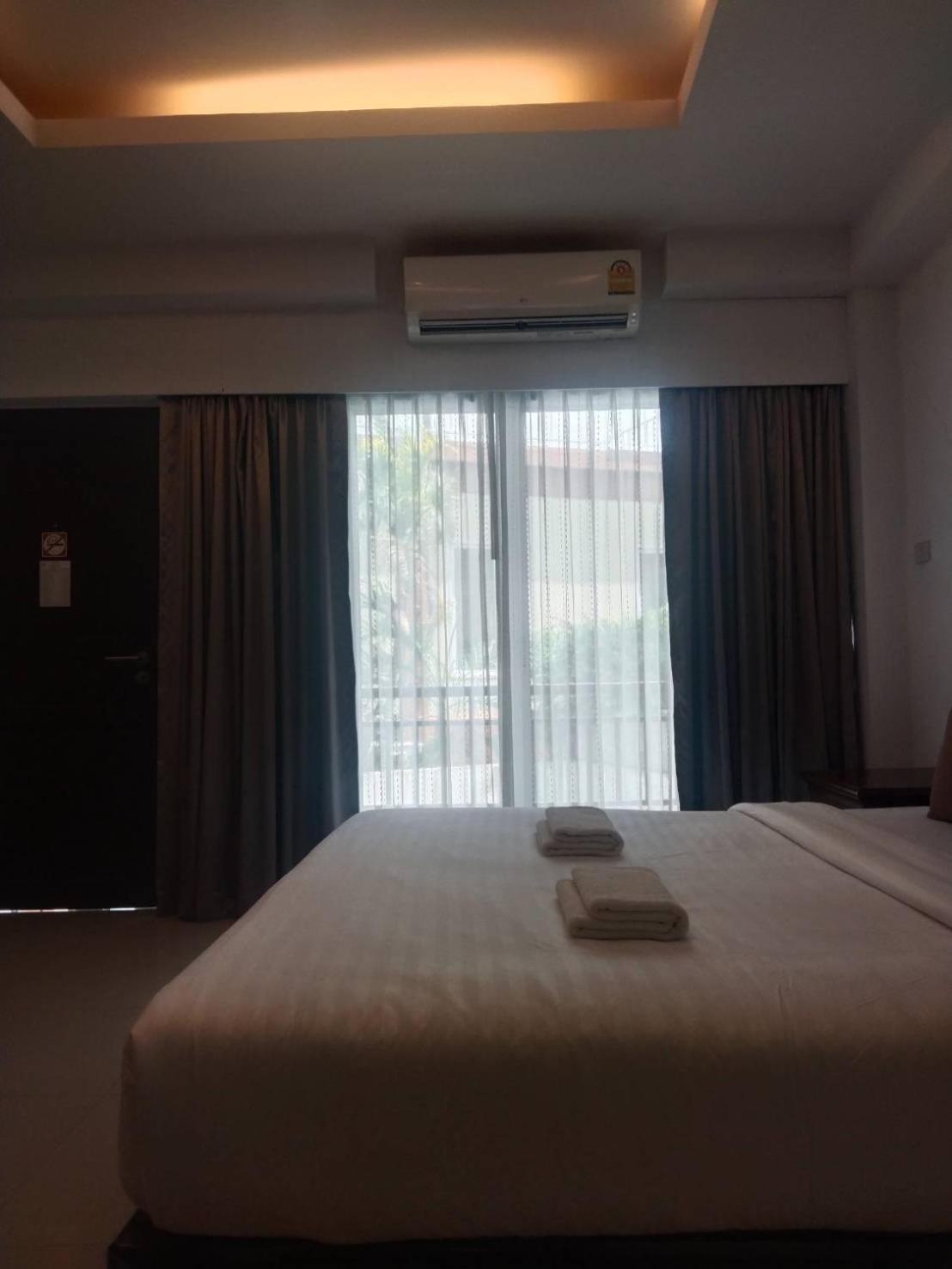Sota Residence Pattaya Eksteriør bilde